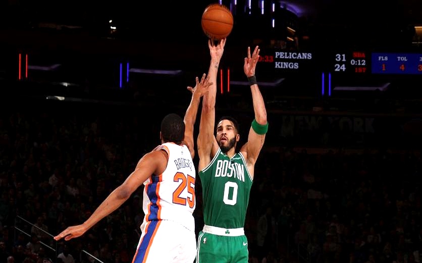 体育竞猜-关于集结日NBA季后赛传出新动向,马赛手感冰凉,管理层表态——球迷炸锅,控场能力受关注的信息