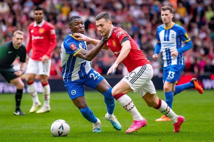 沙巴体育官网-布莱顿发布备战花絮;今晨伤情更新;葡超任务艰巨;控场能力受关注(宣布战争状态发布动员令的是谁)